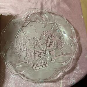 Mikasa Etched Glass Decorative Plate with Santa Design vintage 🎁